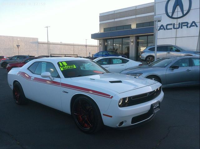 Photo of 2018 White Knuckle Clearcoat Dodge Challenger