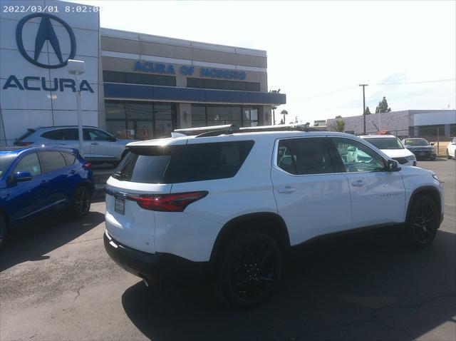 Photo of 2022 White Chevrolet Traverse