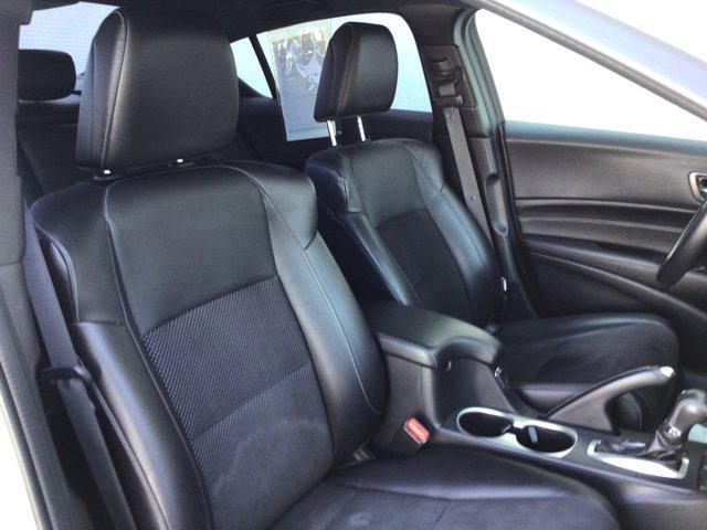 Photo of 2018 Bellanova White Pearl Acura ILX