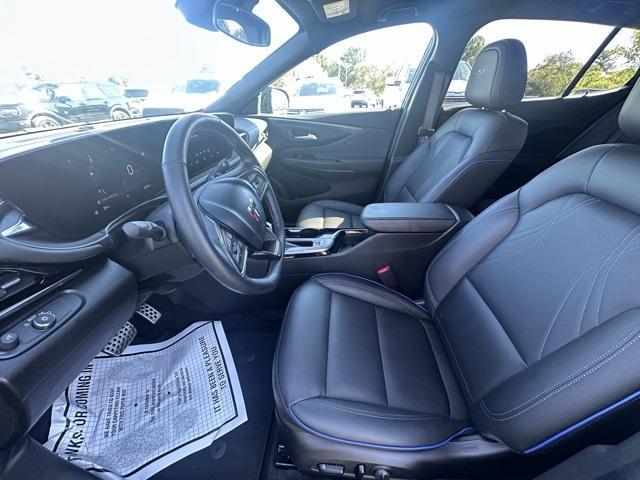 Photo of 2024 Ebony Twilight Metallic Buick Envista