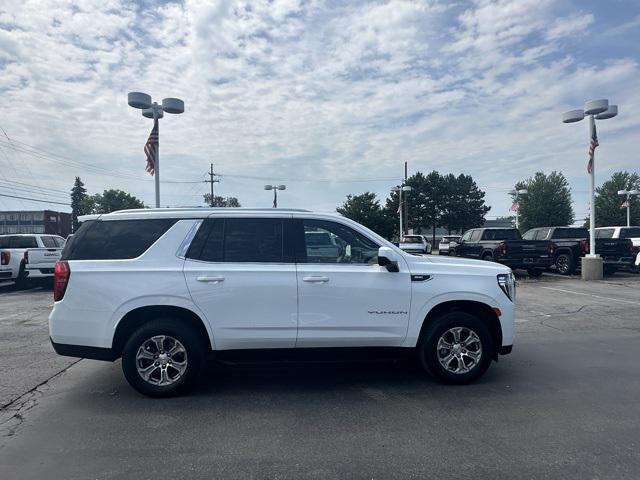 Photo of 2022 Summit White GMC Yukon