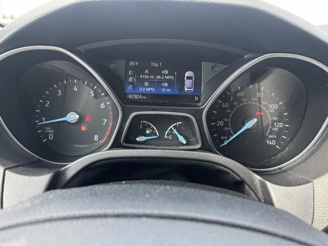 Photo of 2015 TUXEDO BLACK Ford Focus
