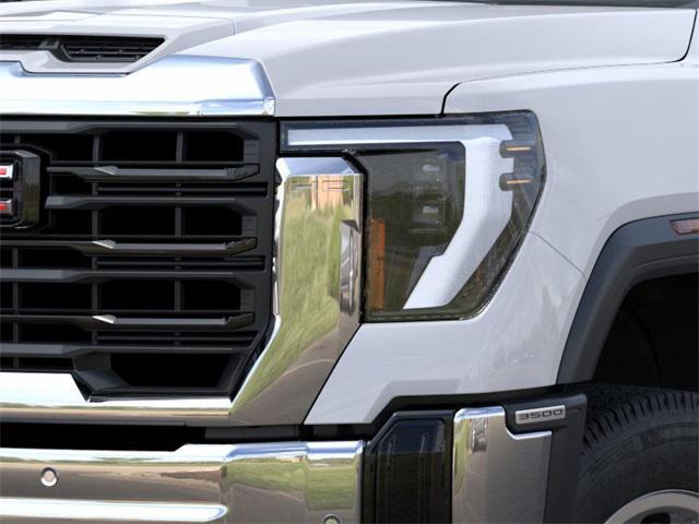 Photo of 2025 Summit White GMC Sierra 3500