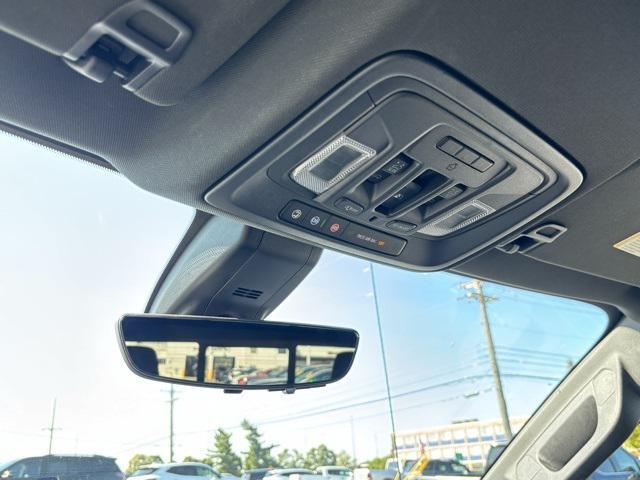 Photo of 2020 Onyx Black GMC Sierra 1500