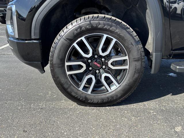 Photo of 2020 Onyx Black GMC Sierra 1500