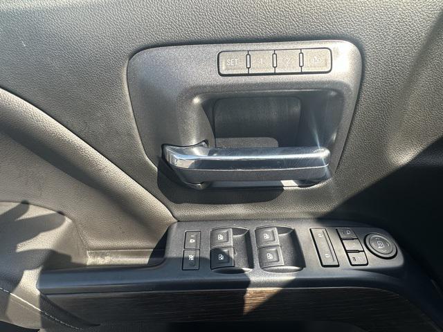 Photo of 2018 Onyx Black GMC Sierra 2500