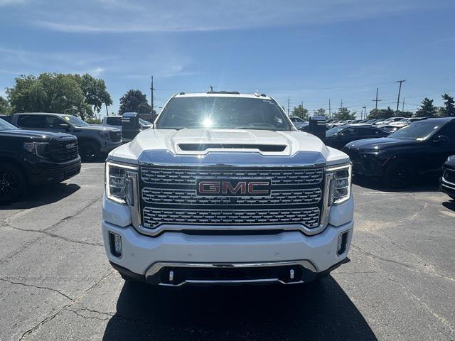 Photo of 2023 White Frost Tricoat GMC Sierra 2500