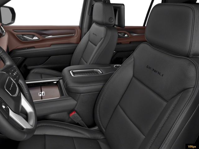 Photo of 2022 White Frost Tri-Coat GMC Yukon