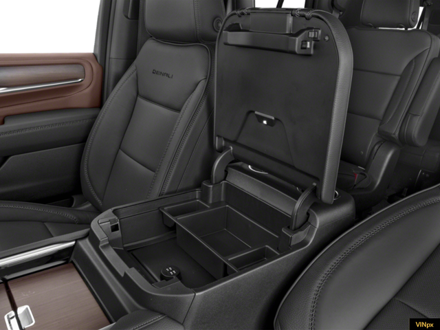 Photo of 2022 White Frost Tri-Coat GMC Yukon