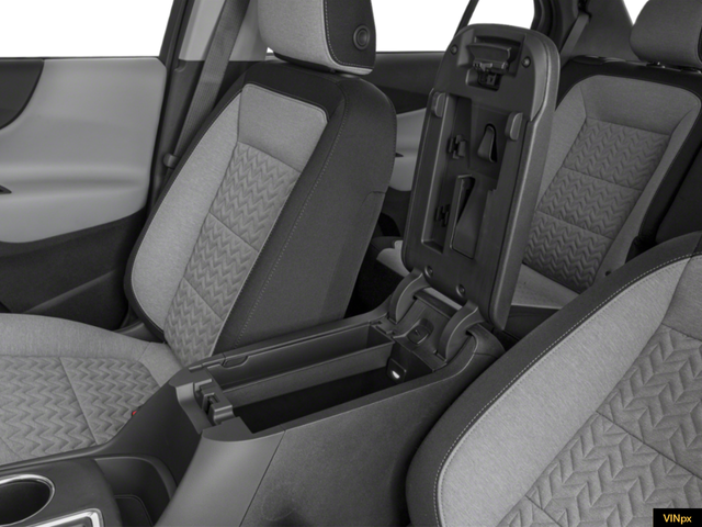 Photo of 2022 Summit White Chevrolet Equinox