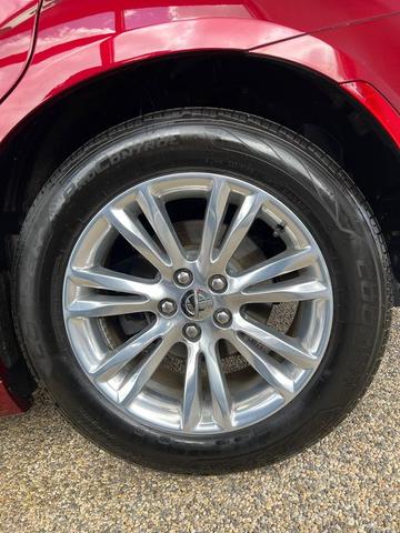 Photo of 2016 Velvet Red Pearlcoat Chrysler 300