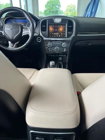 Photo of 2016 Velvet Red Pearlcoat Chrysler 300