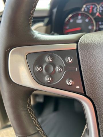 Photo of 2016 Sparkling Silver Metallic GMC Yukon XL