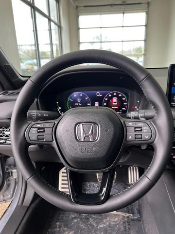 Photo of 2025 Solar Silver Metallic Honda Accord Hybrid