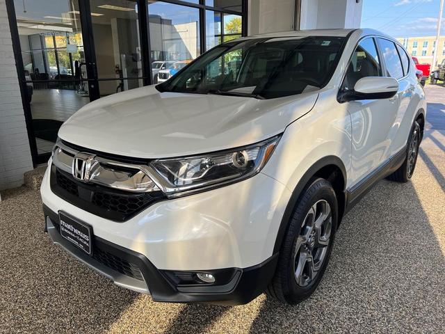 Photo of 2018 White Diamond Pearl Honda CR-V