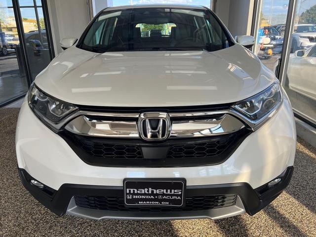 Photo of 2018 White Diamond Pearl Honda CR-V