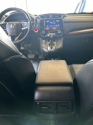 Photo of 2018 White Diamond Pearl Honda CR-V