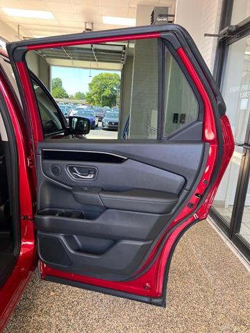 Photo of 2026 Radiant Red Metallic II Honda Passport