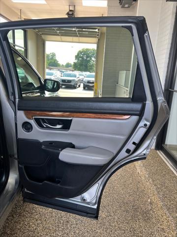 Photo of 2022 Lunar Silver Metallic Honda CR-V