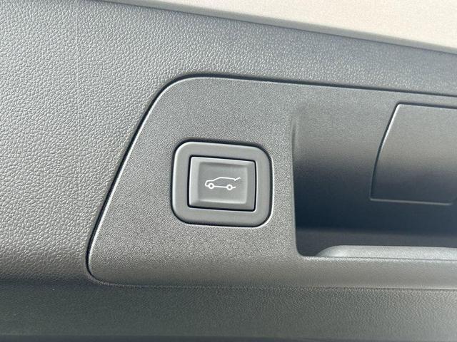 Photo of 2025 Gray Buick Envision