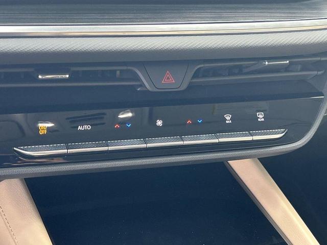 Photo of 2025 Gray Buick Envision