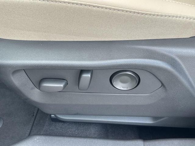 Photo of 2025 Gray Buick Envision