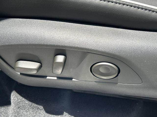 Photo of 2025 Gray Buick Enclave
