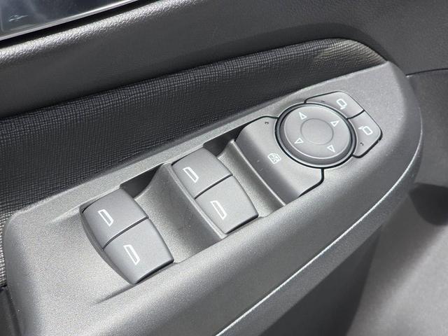 Photo of 2025 Gray Buick Envista