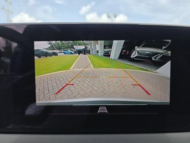 Photo of 2025 Gray Buick Envista