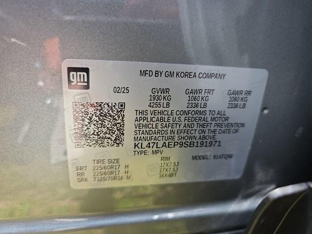 Photo of 2025 Gray Buick Envista