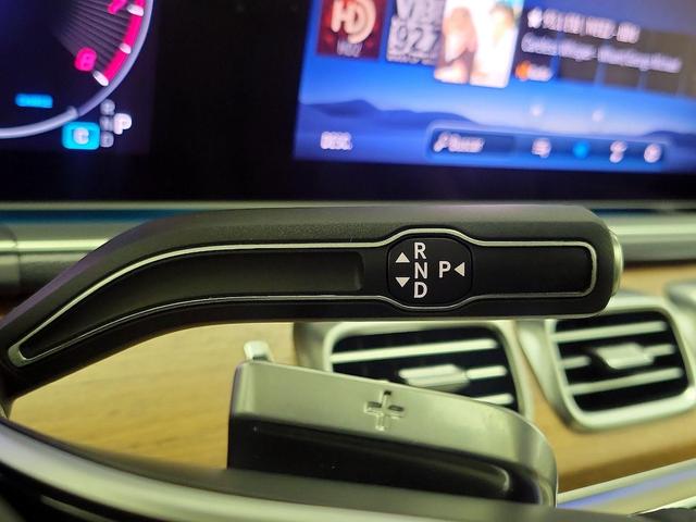 Photo of 2025 Blue Mercedes-Benz GLE 350