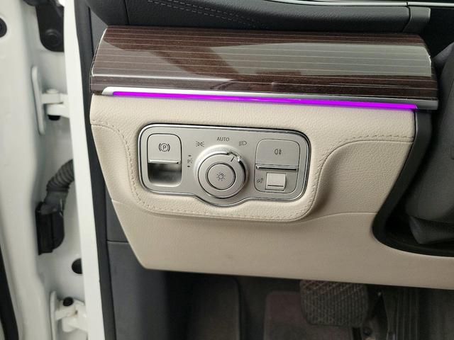 Photo of 2020 White Mercedes-Benz GLE 350
