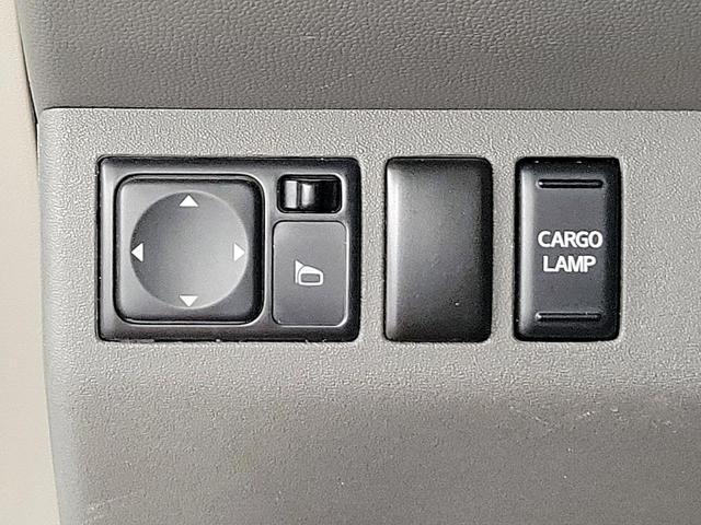 Photo of 2019 Gray Nissan Frontier