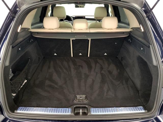 Photo of 2021 Blue Mercedes-Benz GLC 300
