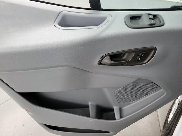 Photo of 2019 White Ford Transit-250