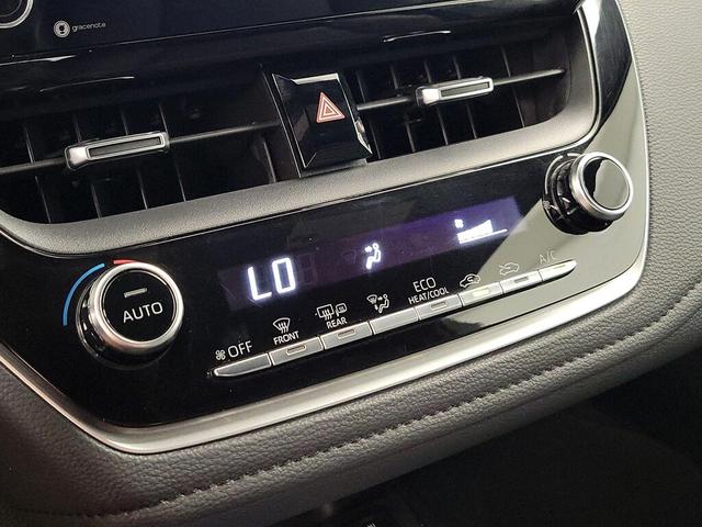 Photo of 2020 Black Toyota Corolla