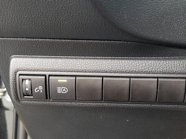 Photo of 2020 Black Toyota Corolla
