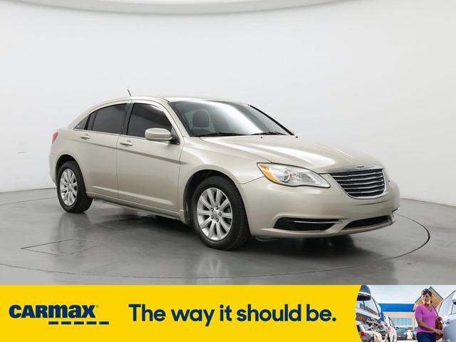 2014 Chrysler 200