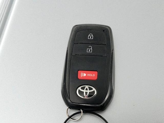 Photo of 2024 Silver Toyota Tacoma