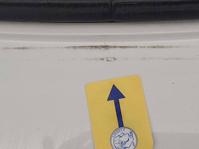 Photo of 2019 White Ford Fusion