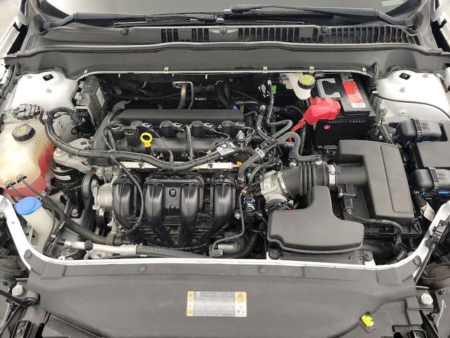 Photo of 2019 White Ford Fusion
