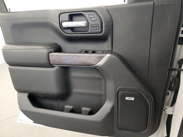 Photo of 2019 White Chevrolet Silverado 1500
