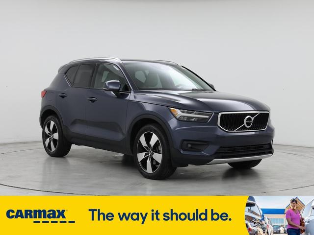 2021 Volvo XC40