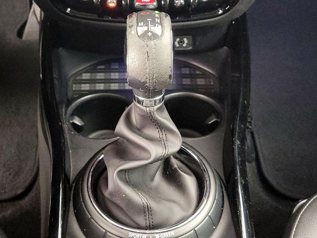 Photo of 2017 Blue MINI Clubman