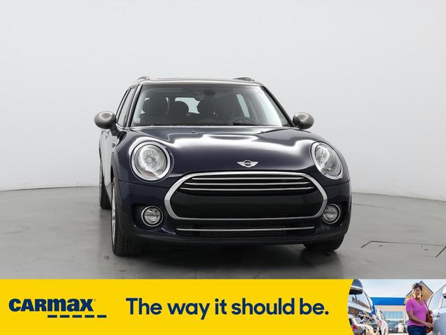 Photo of 2017 Blue MINI Clubman