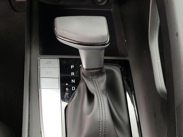 Photo of 2023 Red Hyundai ELANTRA