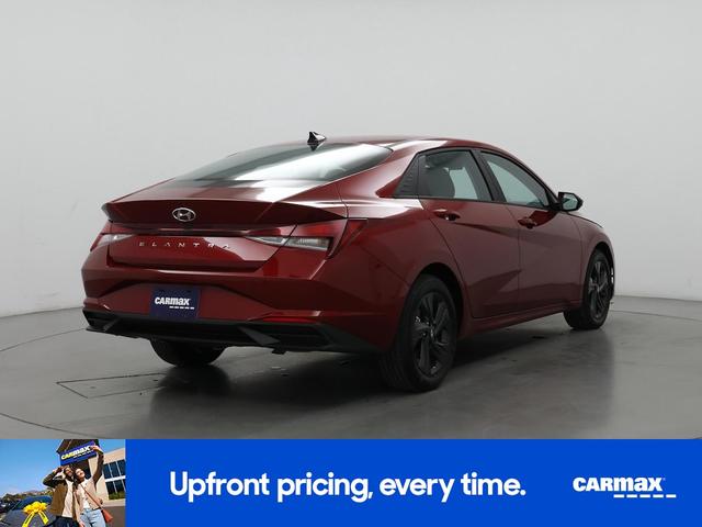 Photo of 2023 Red Hyundai ELANTRA