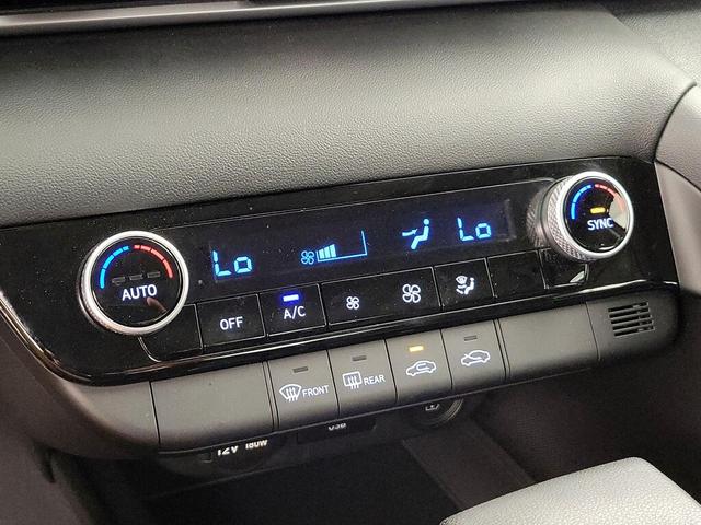 Photo of 2023 Red Hyundai ELANTRA