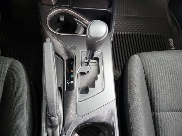 Photo of 2017 White Toyota RAV4