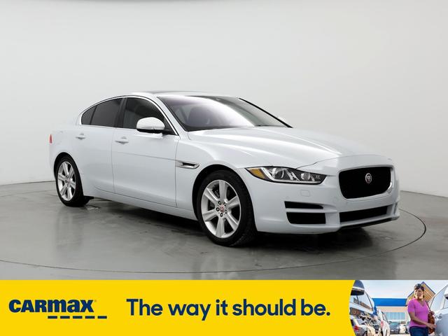 2017 Jaguar XE